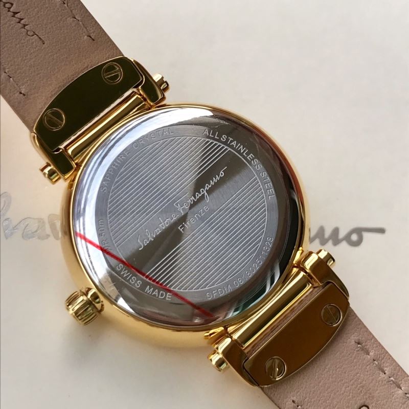 FERRAGAMO Watches